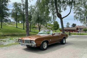 Oldsmobile Supreme Cabriolet –72