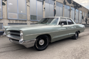 Pontiac Laurentian –66
