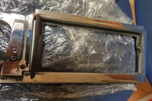 Ventilationsram till Crown Victoria 55-56