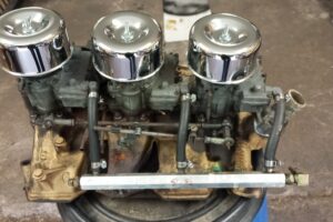 J2 insug med 3 förgasare till 371 Oldsmobile 1957-58