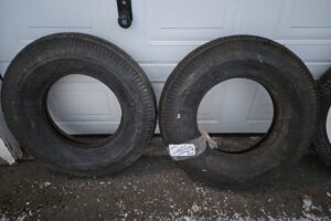 6.70 – 15″ Firestone Blackwall 2st