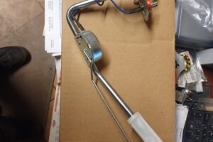 Fuel tank sending unit Thunderbird