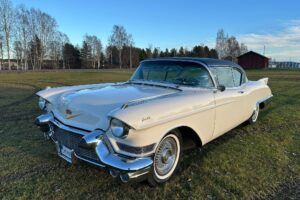 Cadillac Eldorado Seville Coupé –57