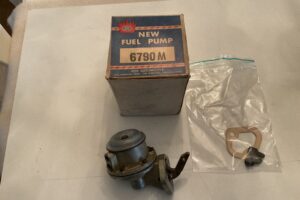 Chevrolet, Pontiac + flera 6 cyl motorer, Bränslepump