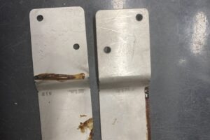 Cadillac -60 cab förstärknings stöd bak rutor
