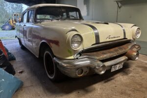Pontiac Chieftain –56