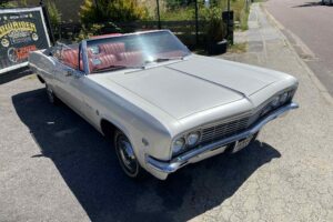 Chevrolet Impala convertible ”409” –66