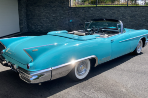 Cadillac Eldorado Biarritz –58