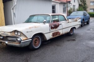Dodge Coronet 4d hardtop –59