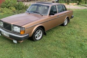 Volvo  264 GLE –80