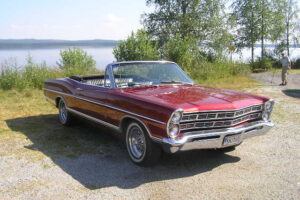 Ford Galaxie 500 Convertible –67