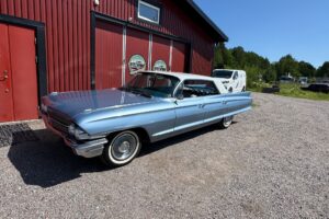 Cadillac Serie 62 4d ht Mkt fin bil –62