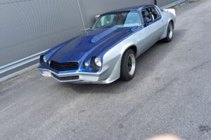 Chevrolet camaro –79