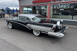 Buick Century Riviera Coupe. PS. PB. Continental Kit. –58