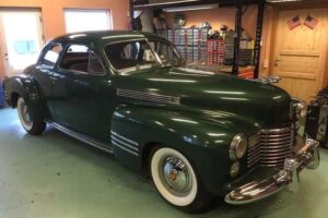 Cadillac Series 62 Coupe –41