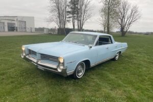 Pontiac Bonneville –64