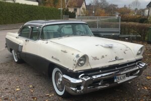 Mercury Montclaire 4Dr Sport Sedan –56