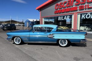 Pontiac Bonneville Sport Coupe –58