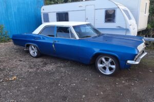 Chevrolet  Impala 65 –65