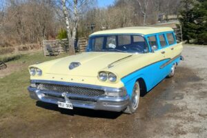 Ford Country sedan –58