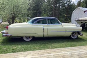 Cadillac Coupe de  Ville –53