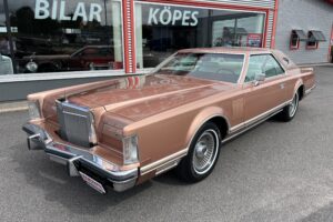 Lincoln Mark V Coupe. 6.140 mil. Mkt fin originalbil –79