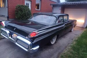 Mercury Monterey –58