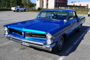 Pontiac Bonneville 4dr Ht –63