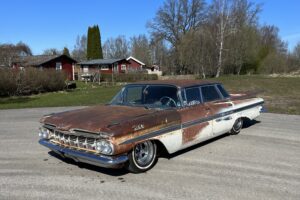 Chevrolet Impala 4dr ht –59