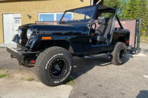 Jeep CJ7 Top Less –80