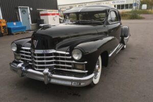 Cadillac Series 61 Sedanette –47