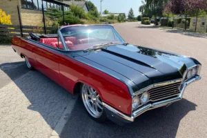 Buick Convertible Custom –64