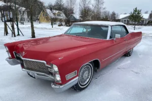 Cadillac Convertible –68