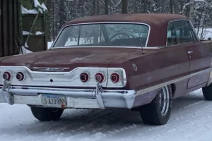 Chevrolet Impala  2 door Hardtop –63