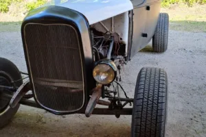 Ford A-Ford Rod/Rat –31