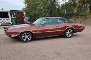 Ford Thunderbird –70