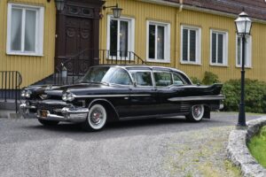 Cadillac Fleetwood series 75, –58