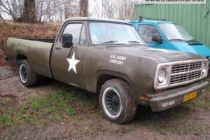 Dodge D150 –69