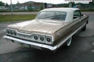 Chevrolet Impala coupe –63