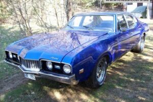 Oldsmobile Cutlass –68