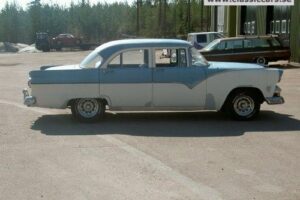Ford Fairlane –55
