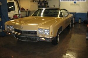 Chevrolet Caprice 2d cupe –72