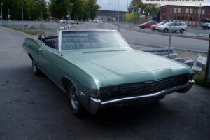 Chevrolet Impala cab –68