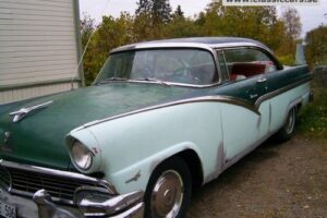 Ford Fairlane –56
