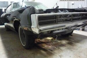 Plymouth Sport fury –71