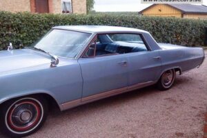 Pontiac Bonneville –64