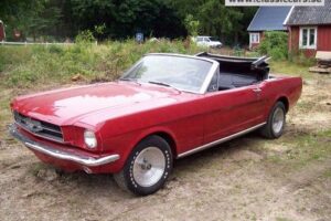 Ford Convertible –65