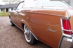 Lincoln Mark 3 –69