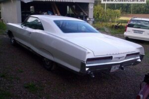 Pontiac Bonneville cupé –66