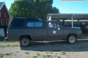Dodge Pickup –80